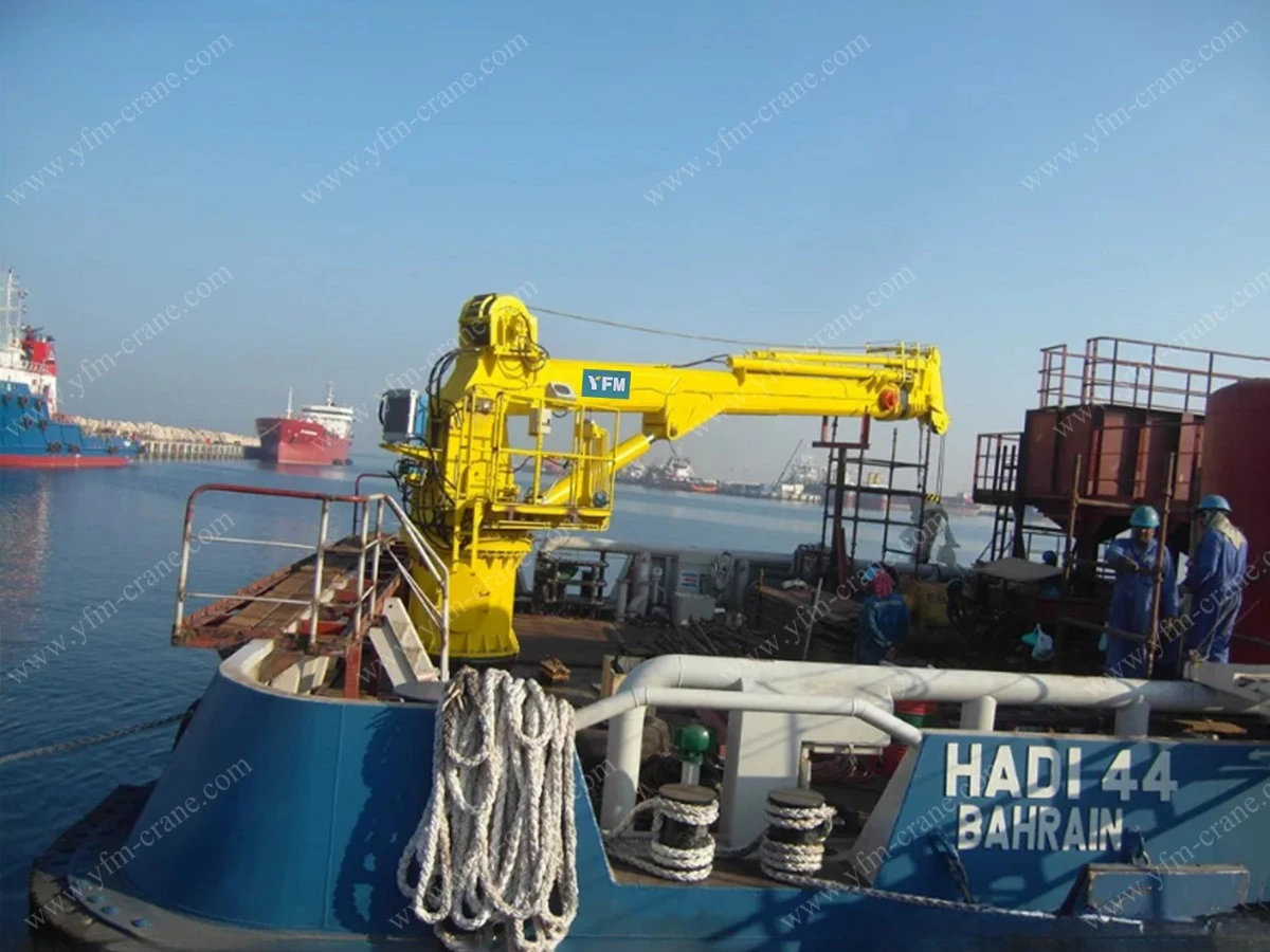 20T Marine Telescopic Boom Crane Successfully Applied to HADI Series Vessels 20T Marine Telescopic Boom Crane Successfully Applied to HADI Series Vessels